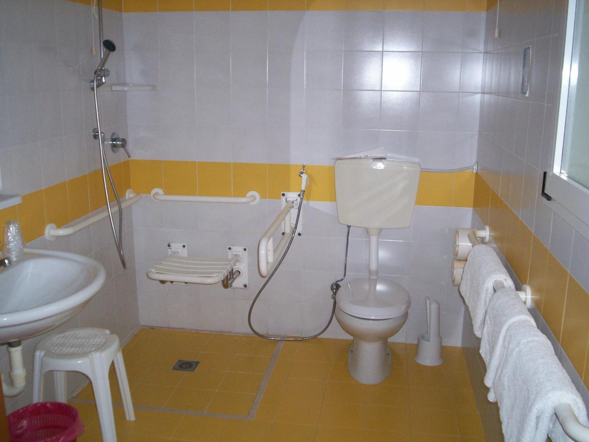 Hotel Aspe Бібіоне Екстер'єр фото