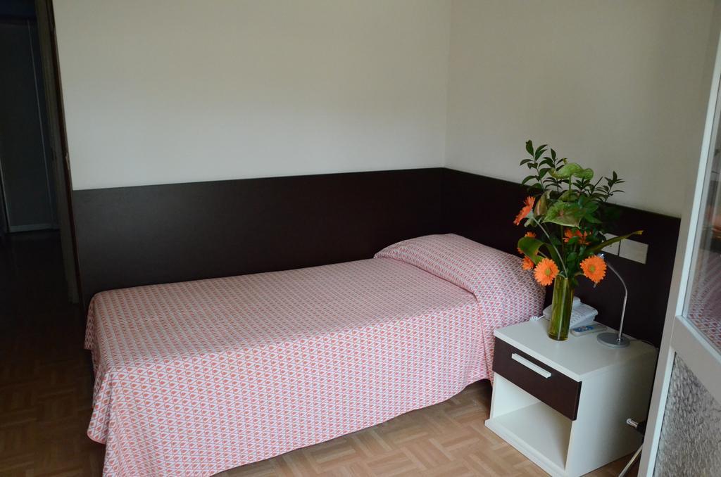 Hotel Aspe Бібіоне Номер фото